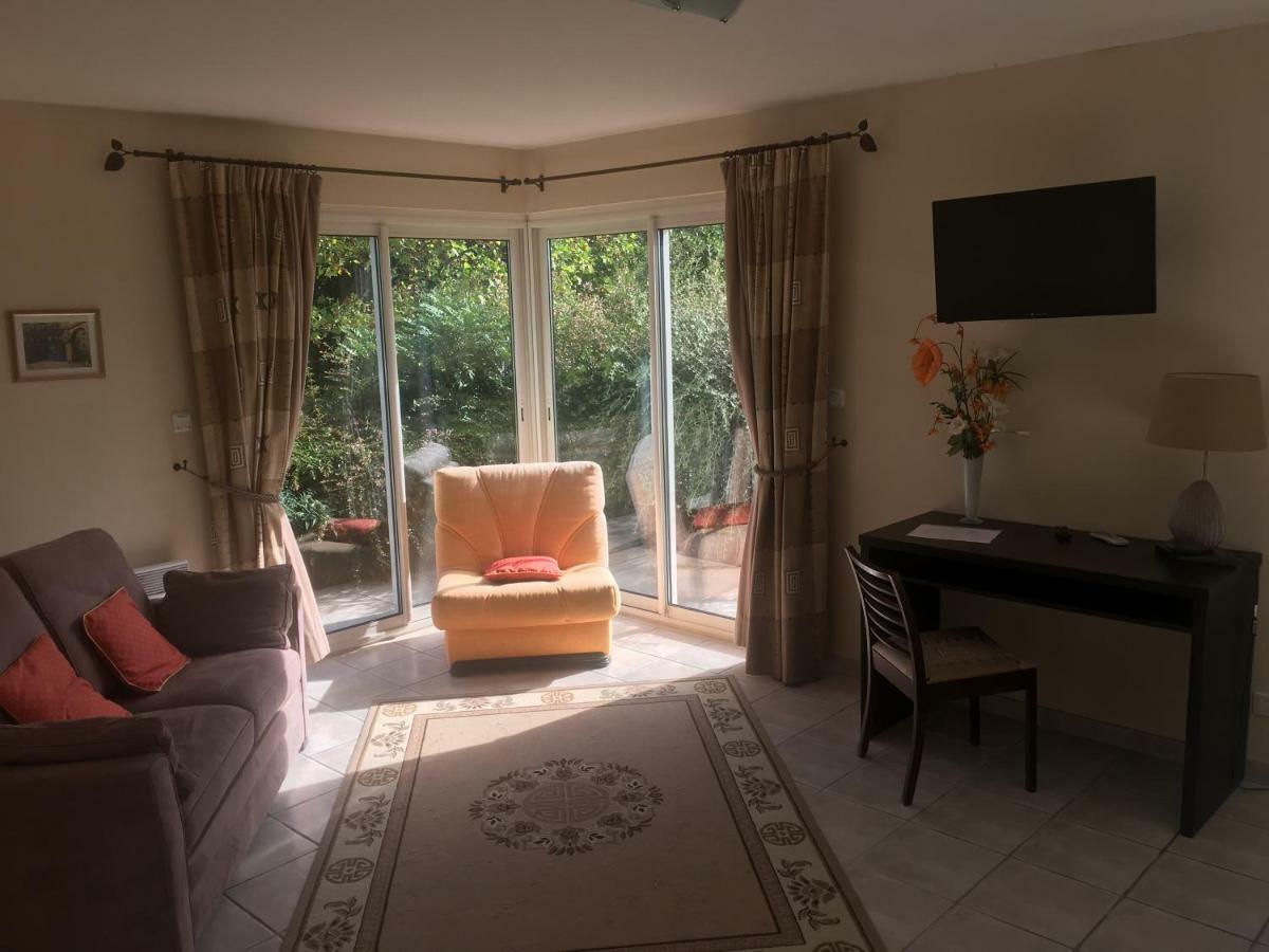 Varetz Chambres D'Hotes La Coloniale מראה חיצוני תמונה