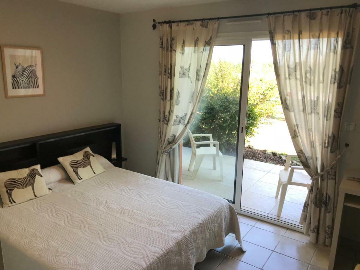 Varetz Chambres D'Hotes La Coloniale מראה חיצוני תמונה